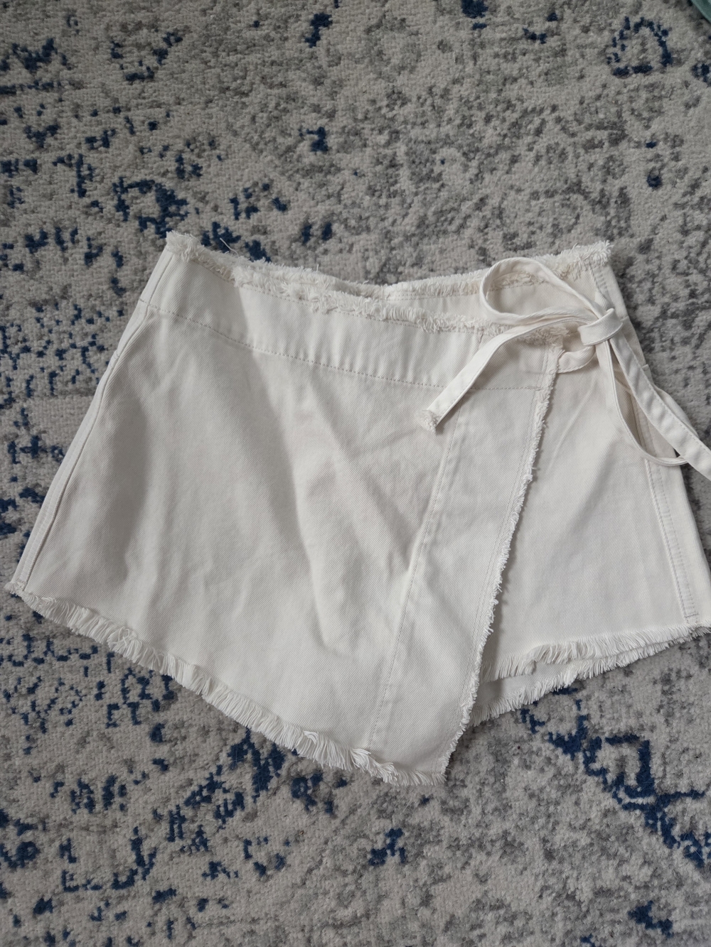 Showpo White Wrap Skort with Frayed Hem